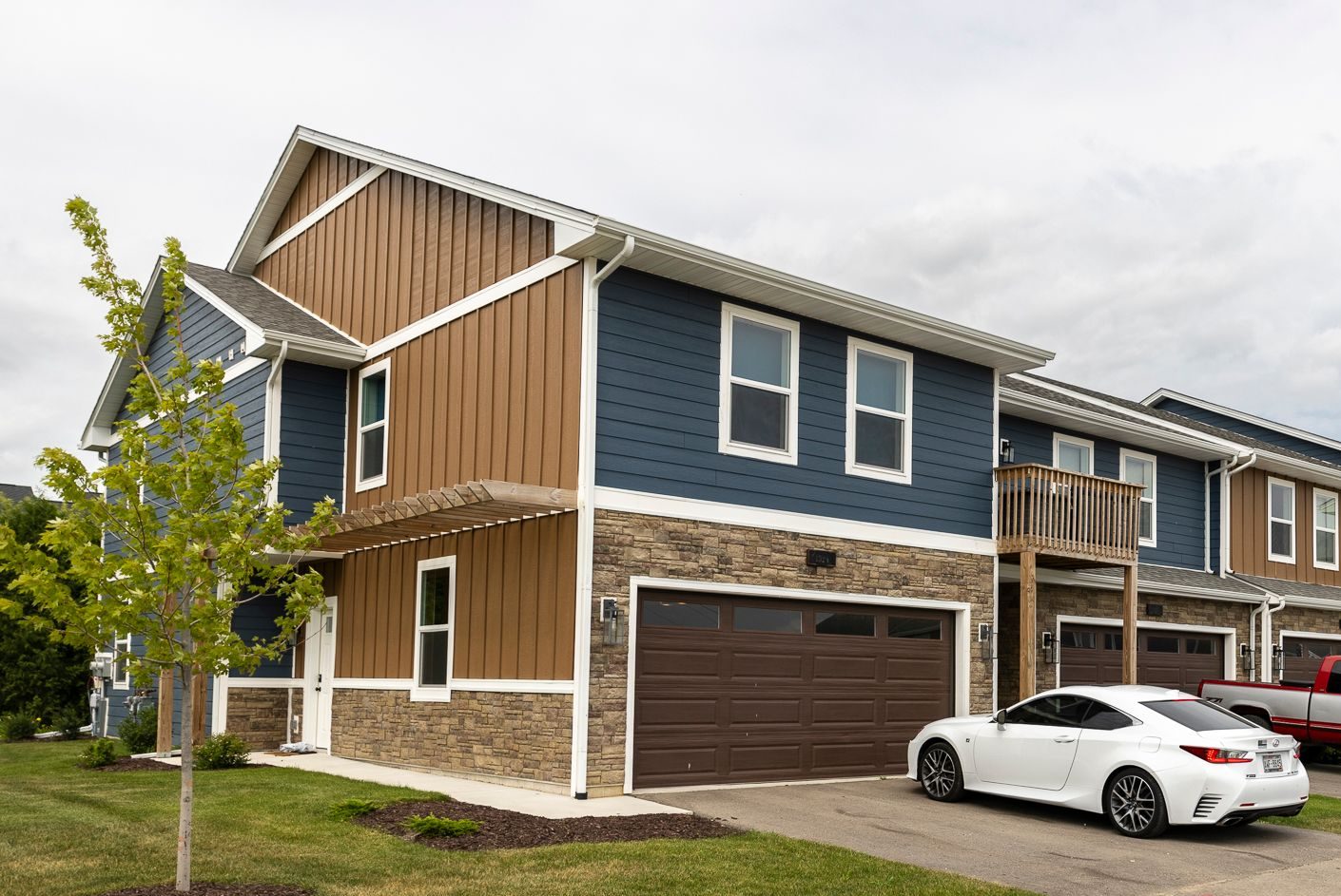 Lake Mills Homes (2)