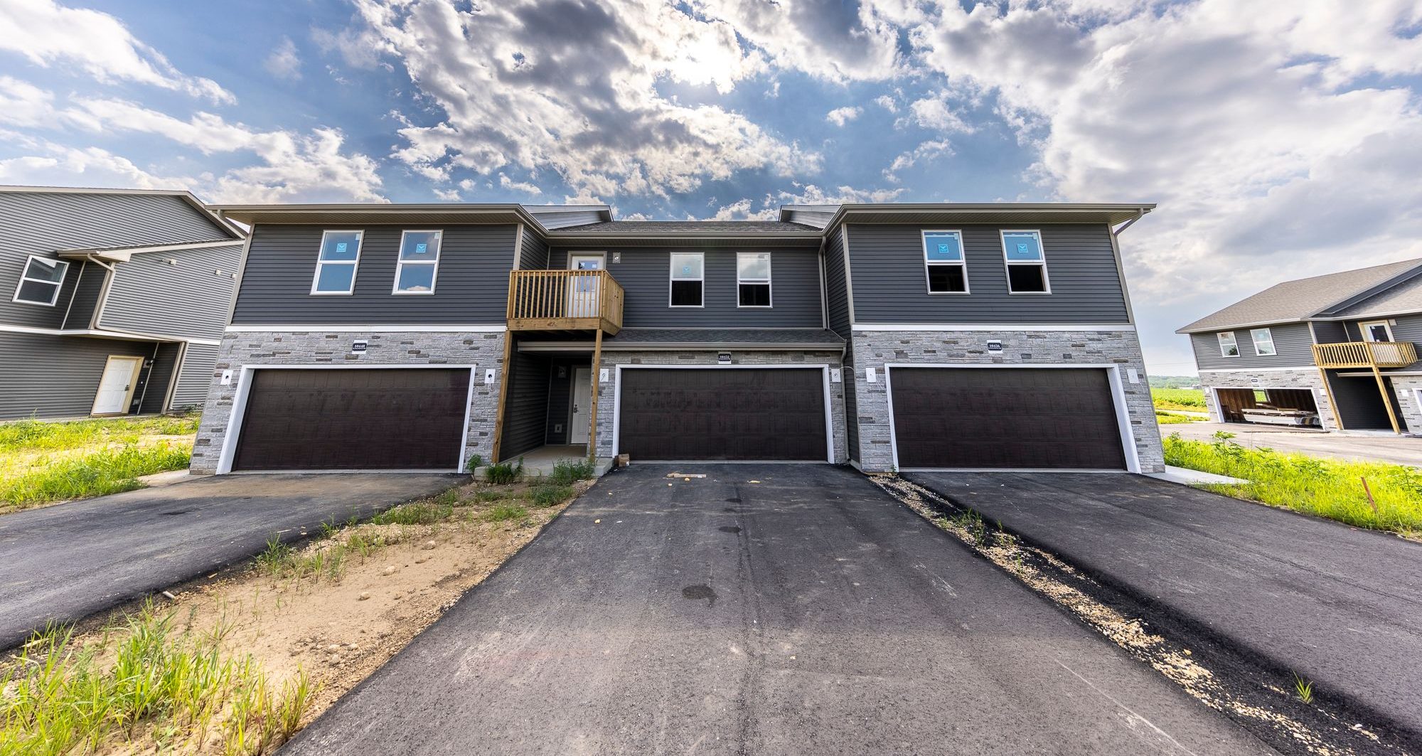 Roscoe Townhomes (5)